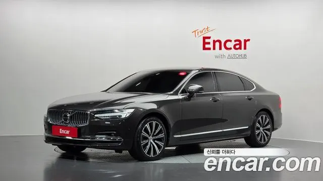 VOLVO S90 2023