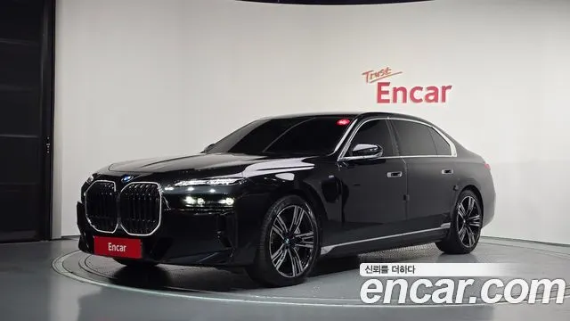 BMW 7 SERIES 2023