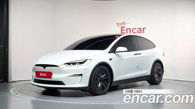TESLA MODEL X 2026