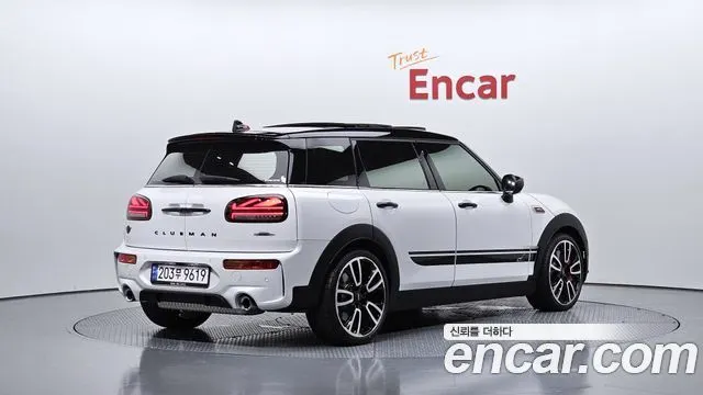 MINI COOPER S CLUBMAN 2024