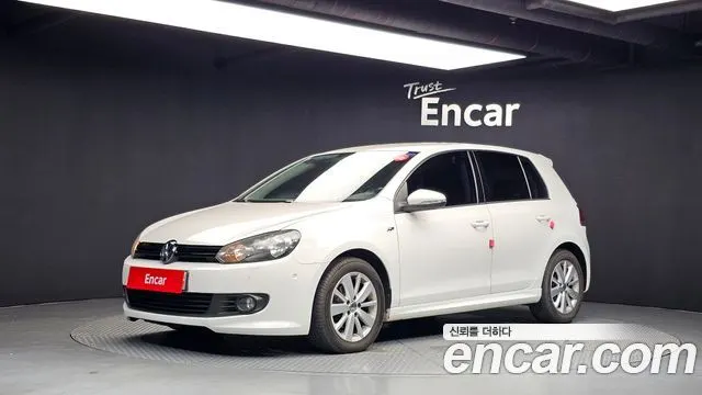 VOLKSWAGEN GOLF 2013