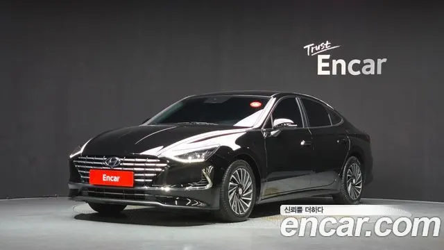 HYUNDAI SONATA HYBRID 2023
