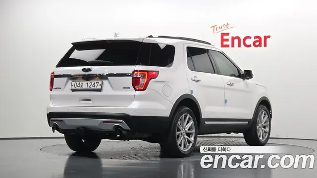 FORD EXPLORER 2017