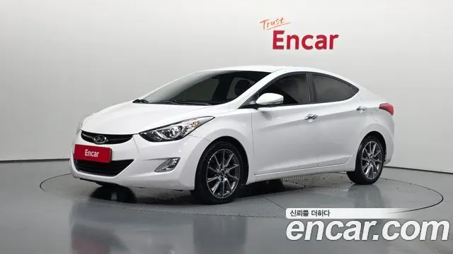 HYUNDAI AVANTE — из Кореи под ключ