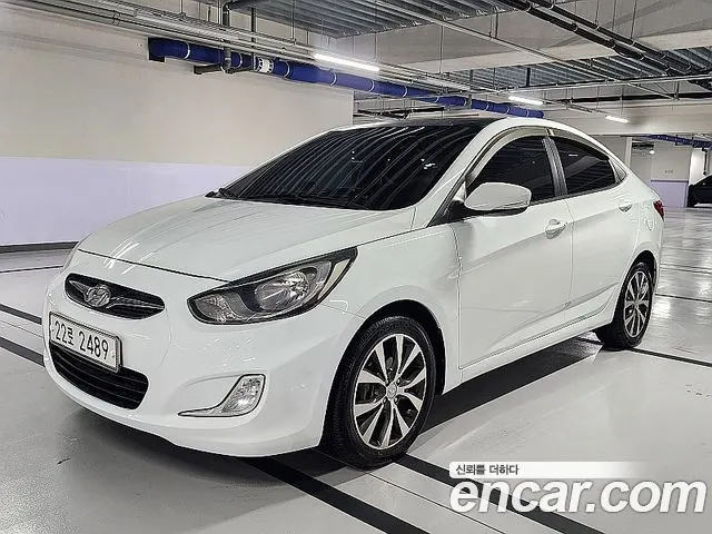 HYUNDAI ACCENT 2014