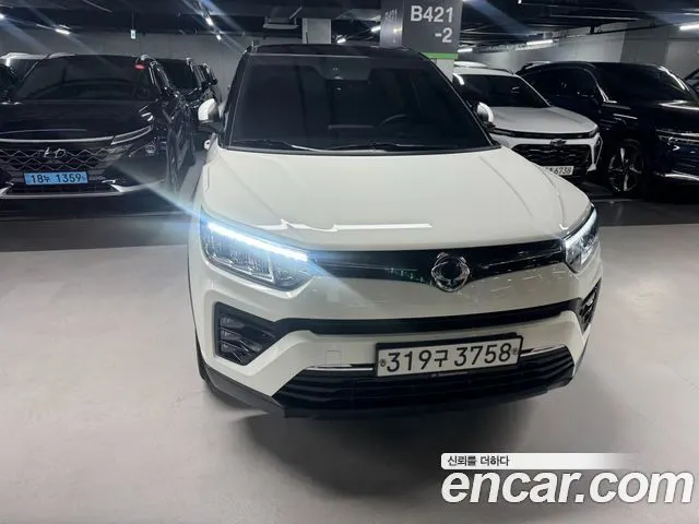 KGM VERY NEW TIVOLI 2020
