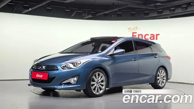 HYUNDAI I40 2012