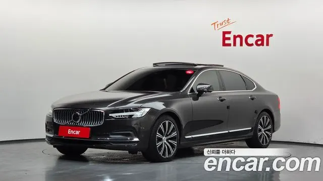 VOLVO S90 2023