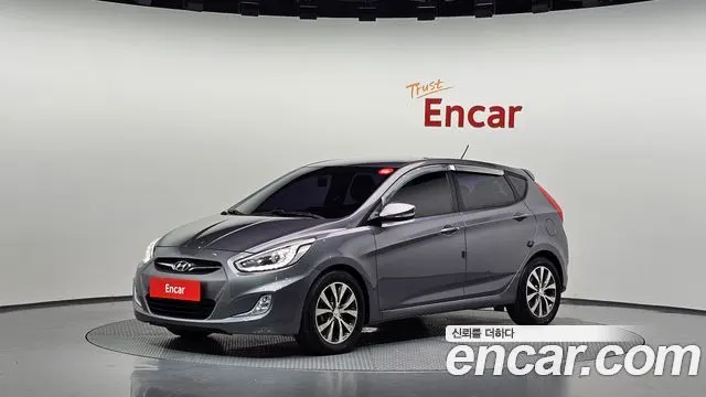 HYUNDAI ACCENT 2014