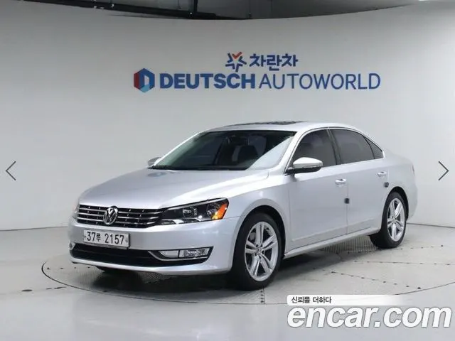 VOLKSWAGEN PASSAT 2014