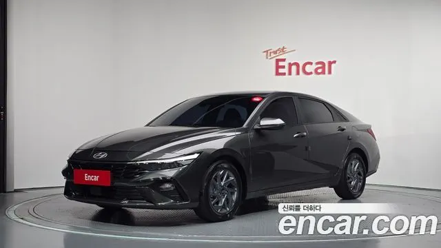 HYUNDAI AVANTE HYBRID 2024