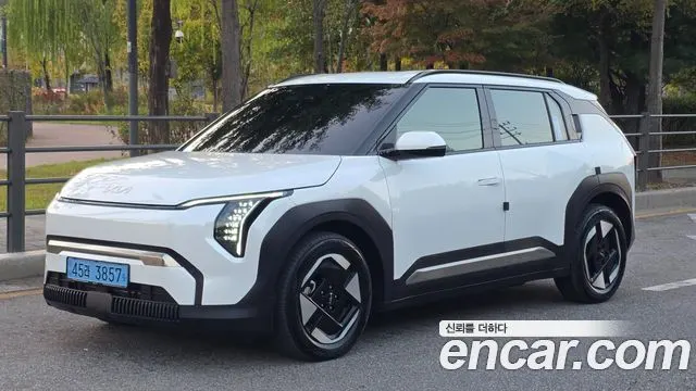 KIA EV3 2025