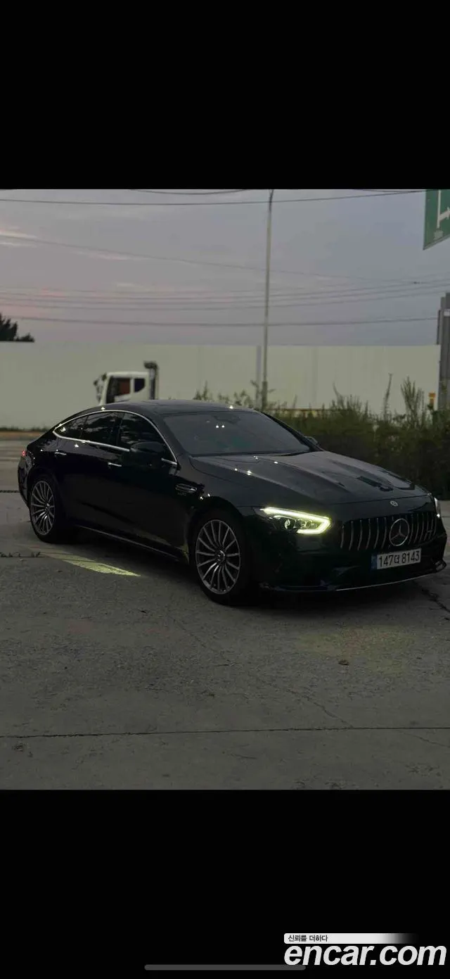 MERCEDES-BENZ AMG GT 2021