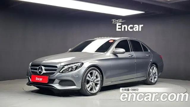 MERCEDES-BENZ C-CLASS W205 2017