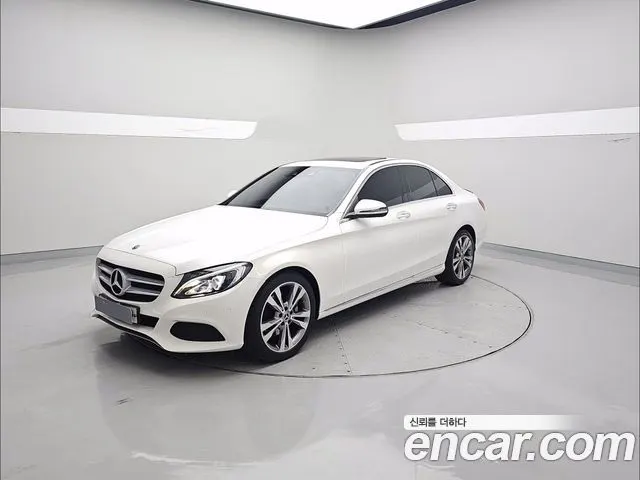 MERCEDES-BENZ C-CLASS W205 2018