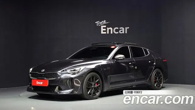 KIA STINGER 2019