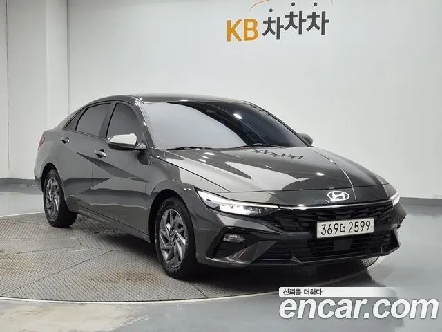 HYUNDAI AVANTE HYBRID 2024