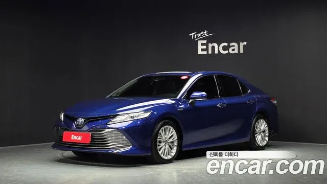 TOYOTA CAMRY 2018