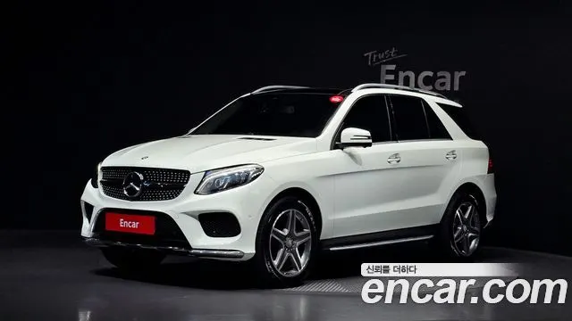 MERCEDES-BENZ GLE-CLASS W166 2016