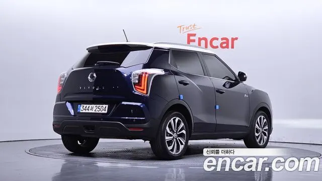 KGM VERY NEW TIVOLI 2021
