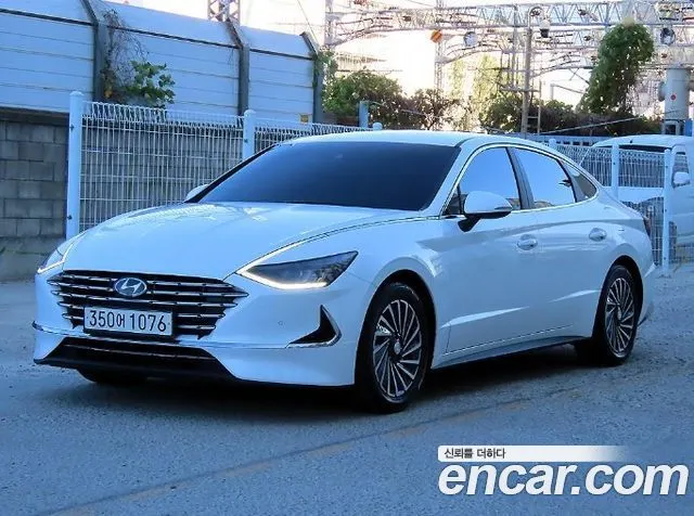 HYUNDAI SONATA HYBRID 2021