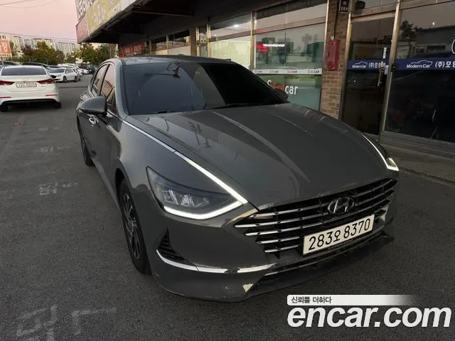 HYUNDAI SONATA HYBRID 2022
