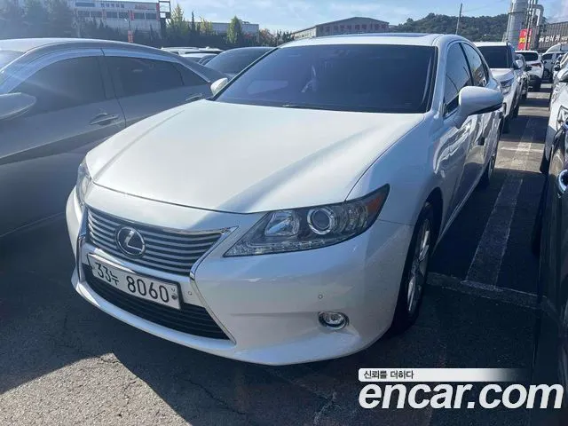 LEXUS ES300H — из Кореи под ключ