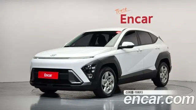 HYUNDAI KONA 2023
