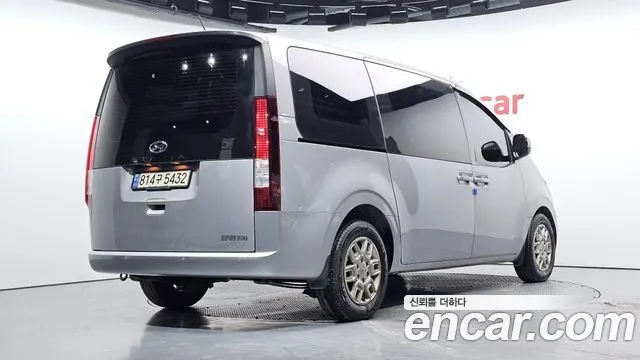 HYUNDAI STARIA 2022