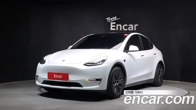 TESLA MODEL Y 2022