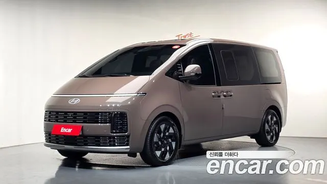 HYUNDAI STARIA — из Кореи под ключ