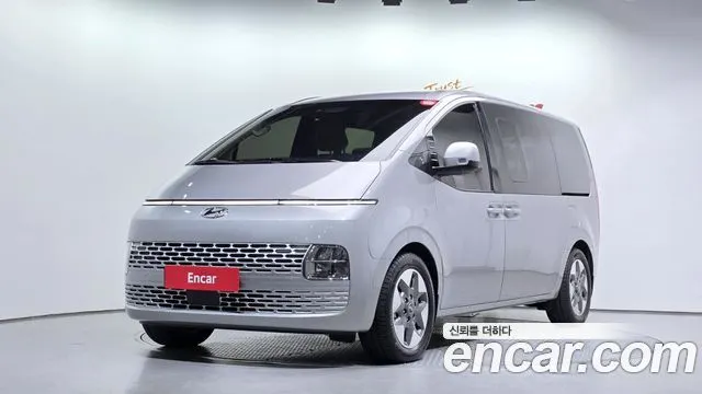 HYUNDAI STARIA 2022