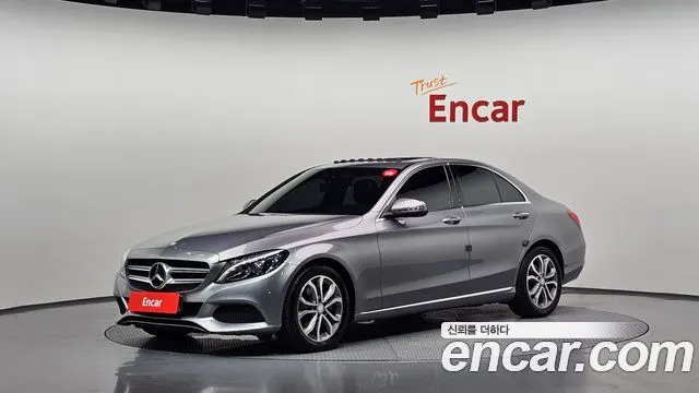 MERCEDES-BENZ C-CLASS W205 2016