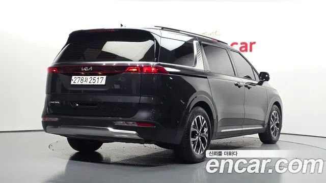 KIA CARNIVAL 2023