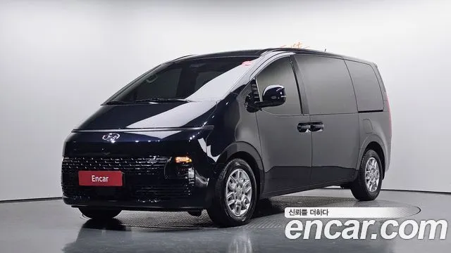 HYUNDAI STARIA 2022