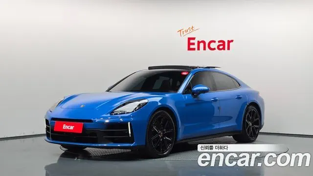 PORSCHE PANAMERA 2024
