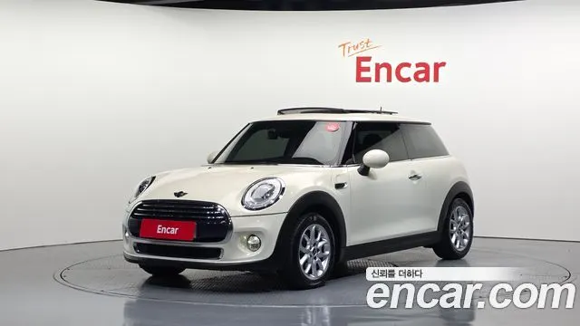MINI COOPER D 2015