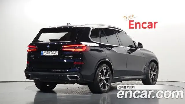 BMW X5 2021