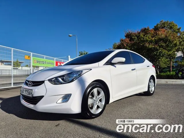 HYUNDAI AVANTE — из Кореи под ключ