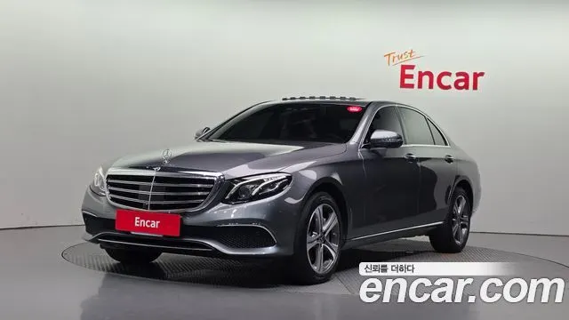 MERCEDES-BENZ E-CLASS W213 2020