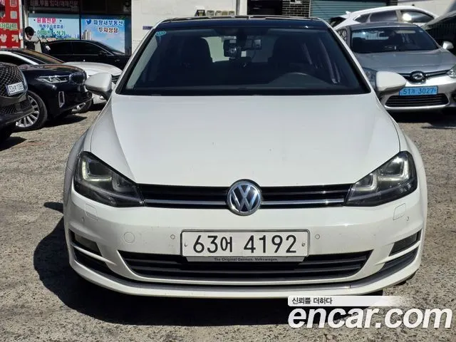 VOLKSWAGEN GOLF 2015