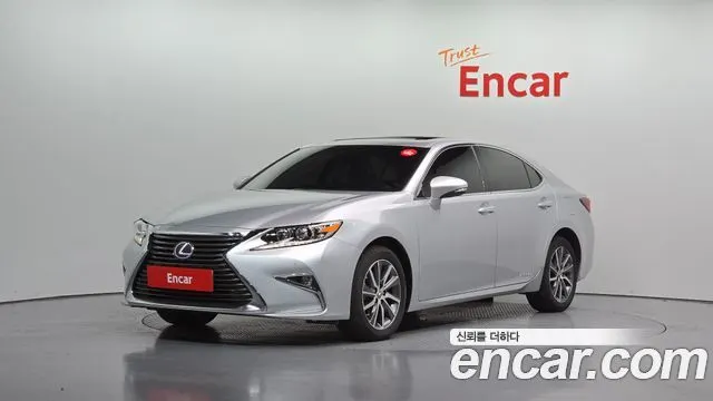 LEXUS ES300H — из Кореи под ключ
