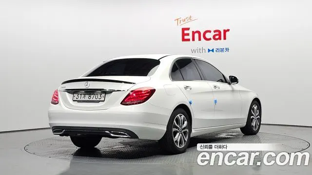 MERCEDES-BENZ C-CLASS W205 2018