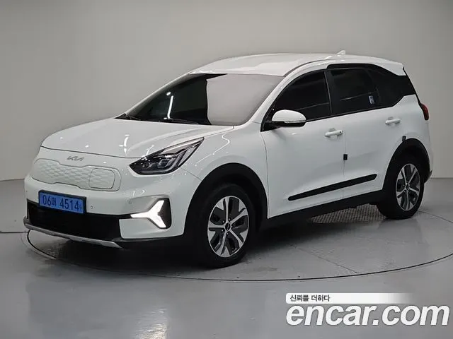 KIA NIRO PLUS 2023