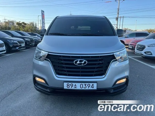 HYUNDAI GRAND STAREX 2020