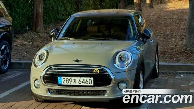 MINI COOPER D 2017