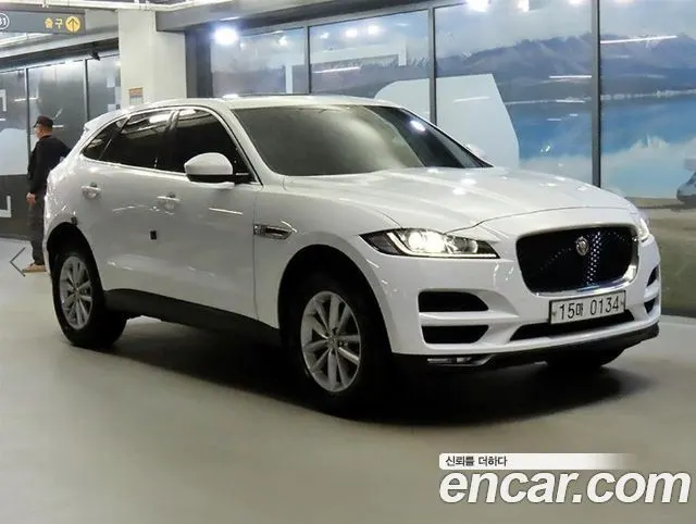 JAGUAR F-PACE 2017