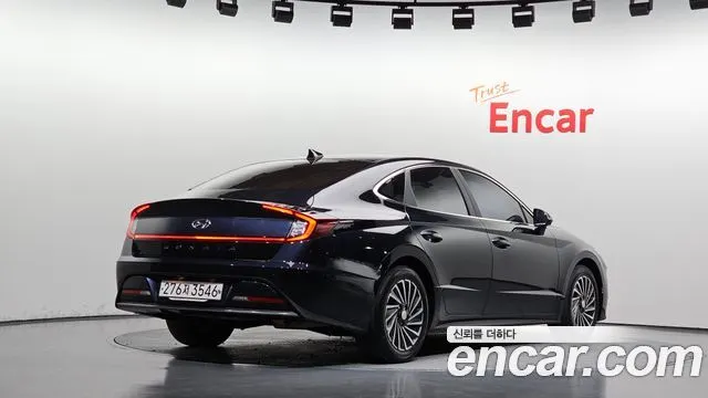 HYUNDAI SONATA HYBRID 2021