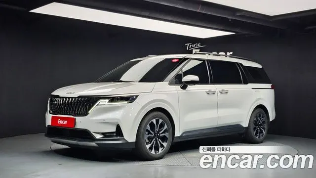 KIA CARNIVAL 2023