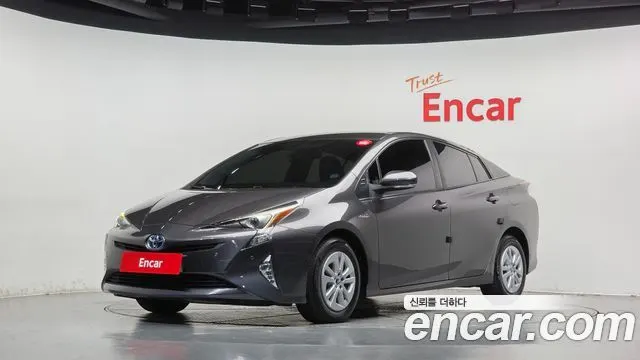 TOYOTA PRIUS — из Кореи под ключ